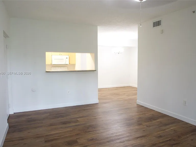 2440 E Preserve Way #102 — Photo 6