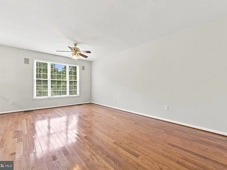 6147 Early Autumn Dr — Photo 9