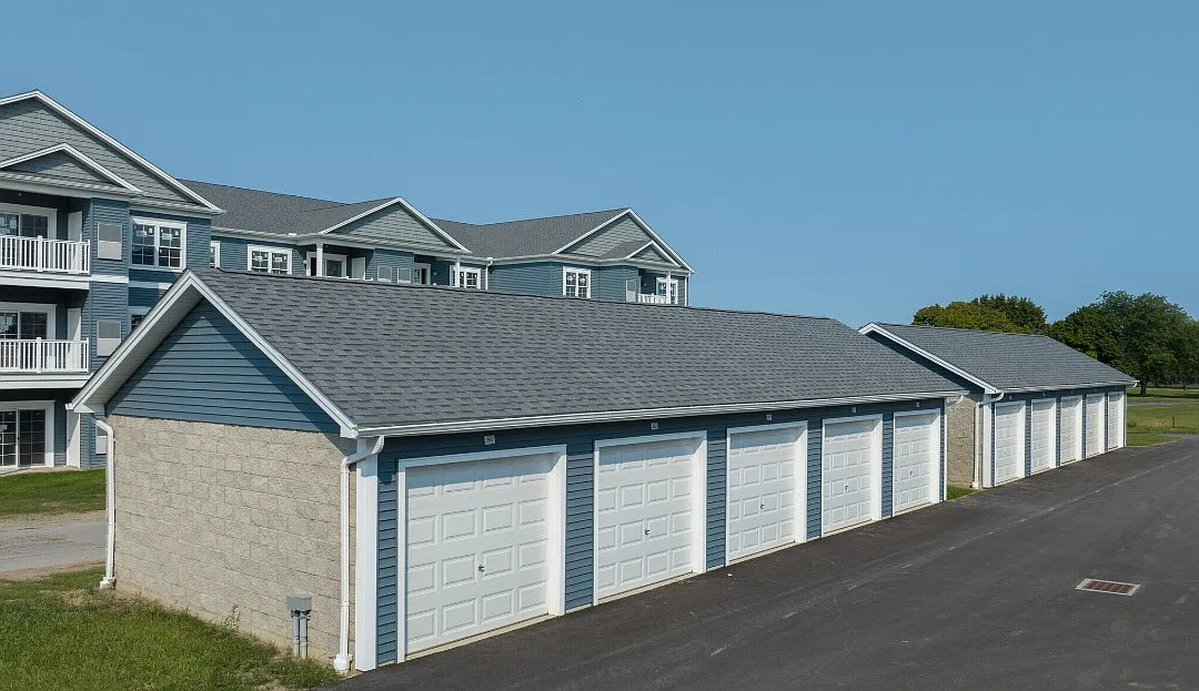 Eagle Ridge Commons — Photo 4
