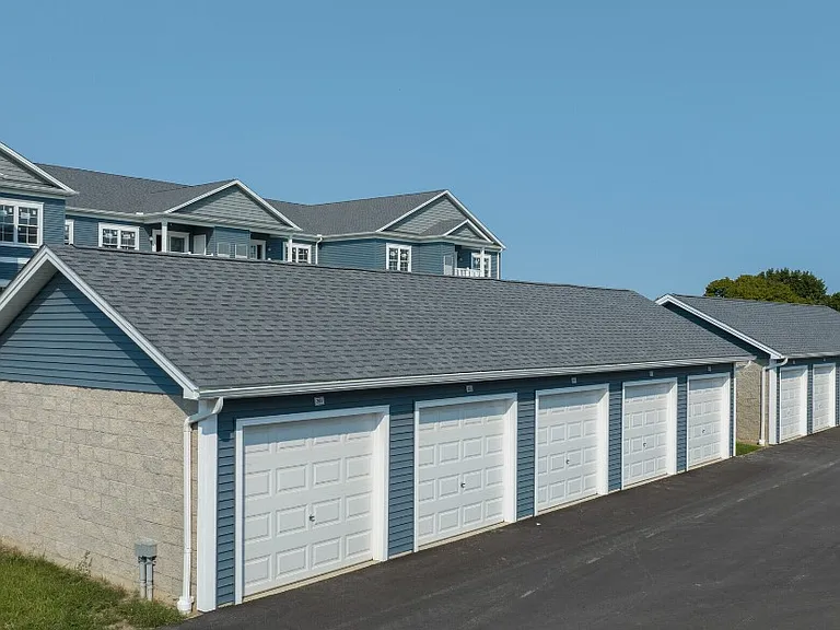 Eagle Ridge Commons — Photo 4