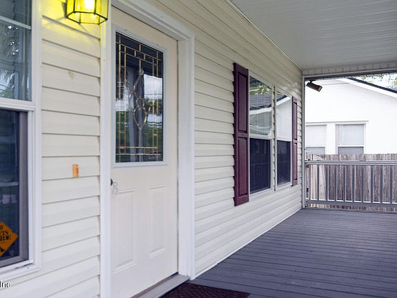 2nd image of 3237 MAYFLOWER Street