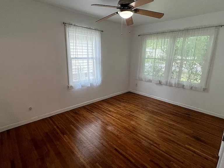 corner bedroom