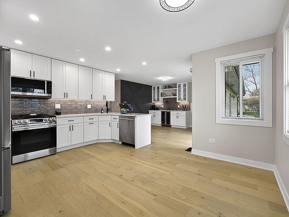 5th image of 1011 Maitland Dr