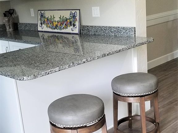 2nd image of 109 Estates Ct