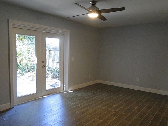2nd image of 603 S Matanzas Ave #B