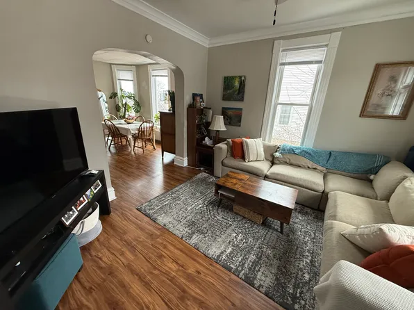 1124 E 6th St #2, Duluth, MN 55805