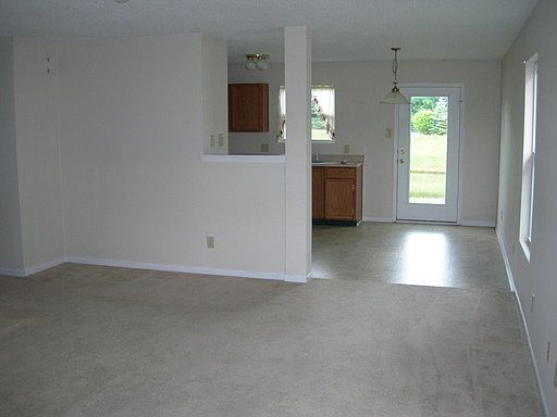 4th image of 7751 Amadeus Dr