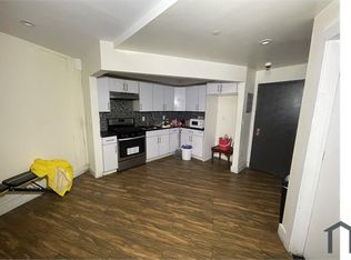 647 Morris Park Ave, Bronx, NY 10462