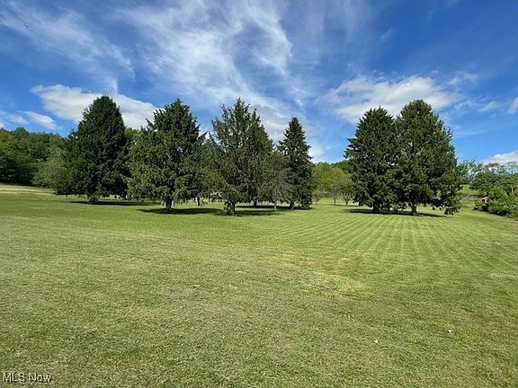 5th image of Waynesburg Dr SE