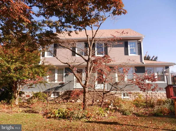 808/806 Morgan Ave, Palmyra, NJ 08065