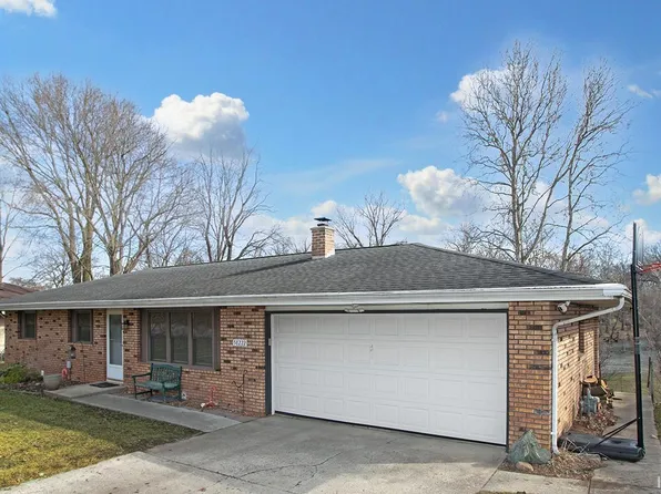 58222 Ox Bow Dr, Elkhart, IN 46516