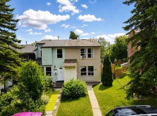 6527 E Huntsbay Rd NW, Calgary, AB T2K5R3