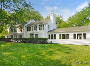 6521 Saddle Ridge Ln, Long Grove, IL 60047