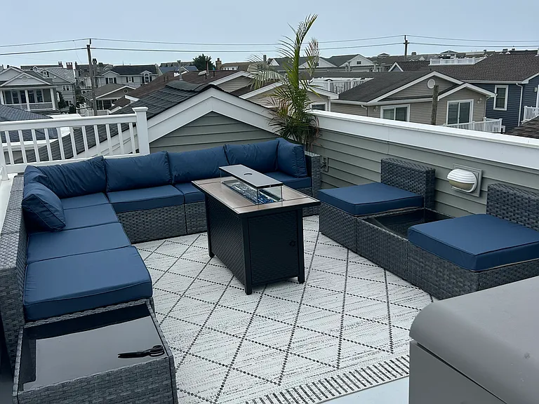 2443 Asbury Ave #TOP — Photo 15