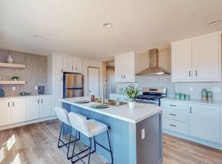 12 Sky Loop, Moriarty, NM 87035