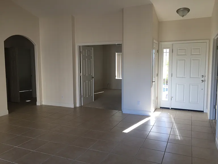 19447 Sweet Brier Pl — Photo 5