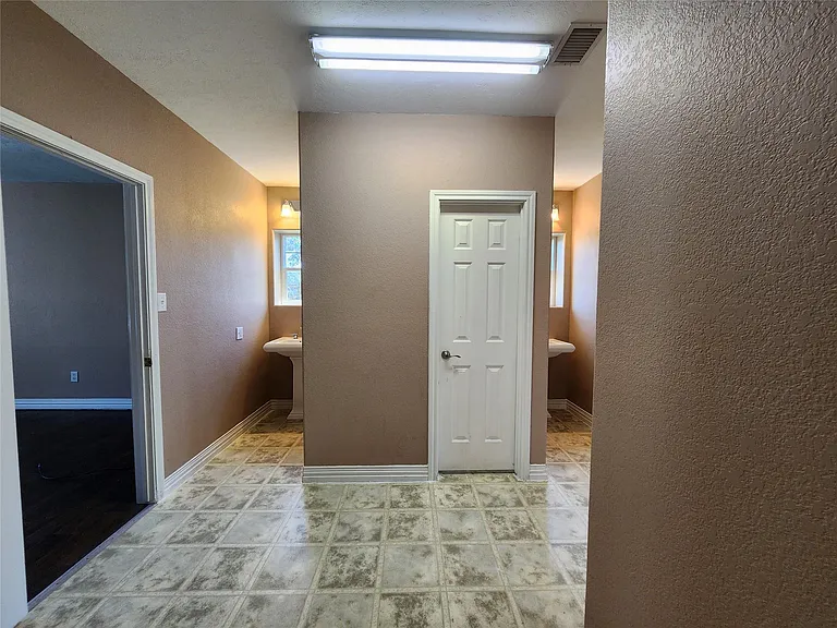 115 Oak Colony Dr — Photo 28