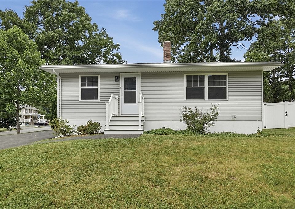 1st image of 3 Hingham Rd #1