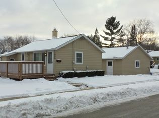 1408 N Grandview Blvd, Waukesha, WI 53188