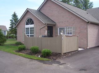 1276 Amberlea Dr E, Columbus, OH 43230