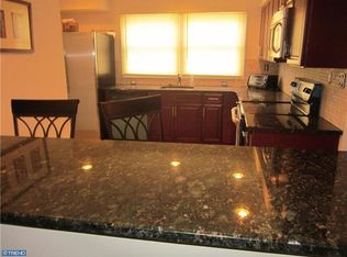 20 Tinker Pl, Willingboro, NJ 08046