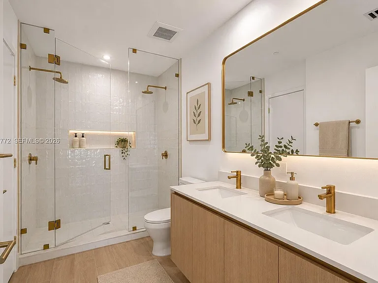 90 NE 32nd St #211 — Photo 11