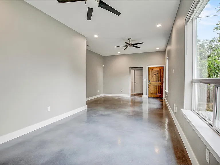 5109 Lott Ave #A — Photo 12