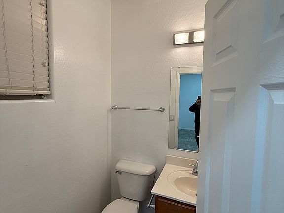 5th image of 15417 W Laurel Ln