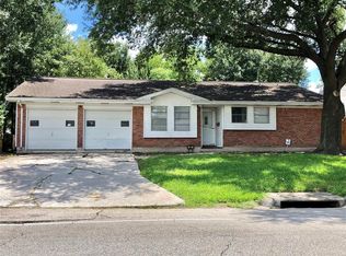 1507 Burke Rd, Pasadena, TX 77502