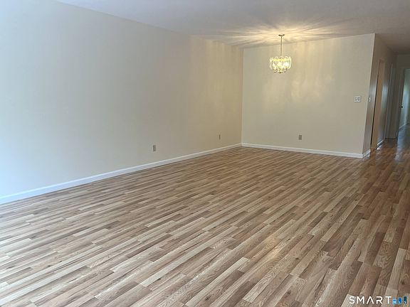 2nd image of 37 Greenwich Avenue #2-6