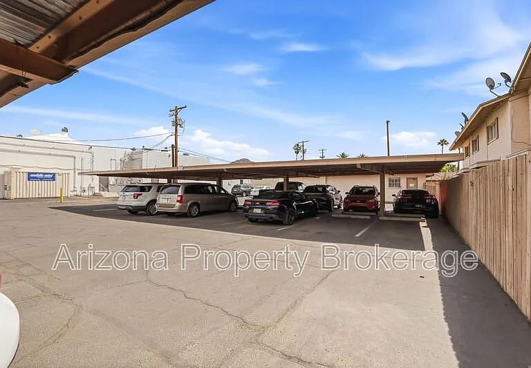 3934 E Piccadilly Rd #9 — Photo 21