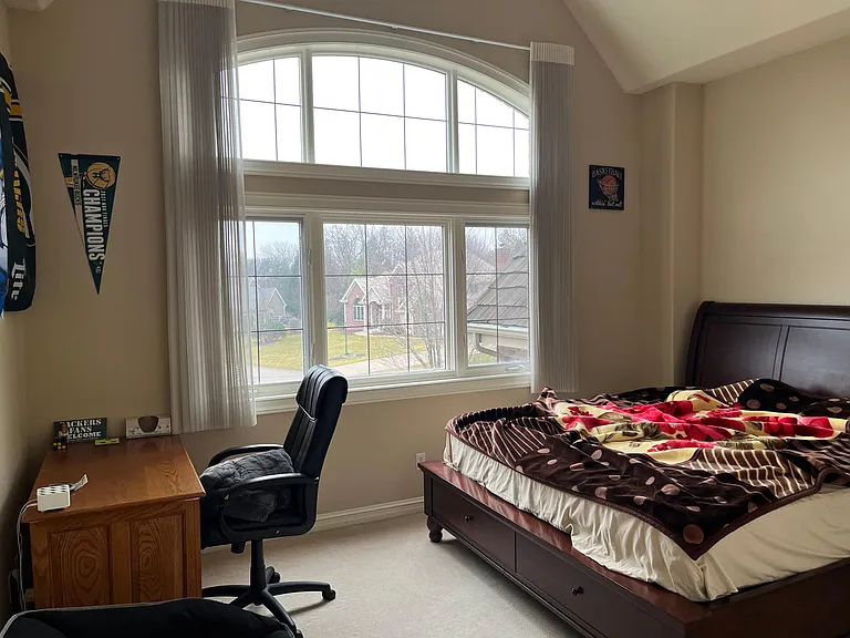 21160 Chancery Ct — Photo 37