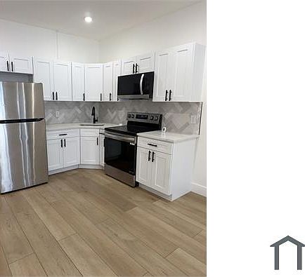 2nd image of 5814 Chestnut St #A