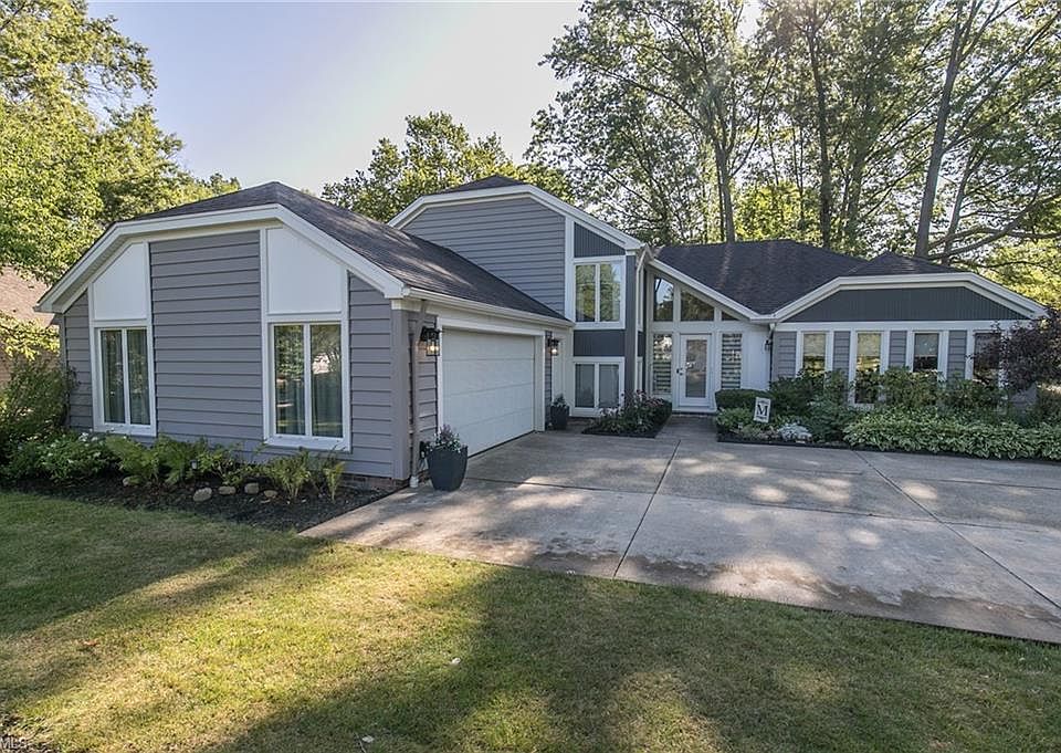1st image of 30676 Atlanta Ln