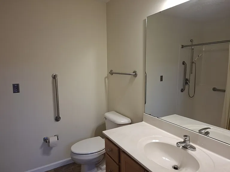 204 N Main St #1 — Photo 6