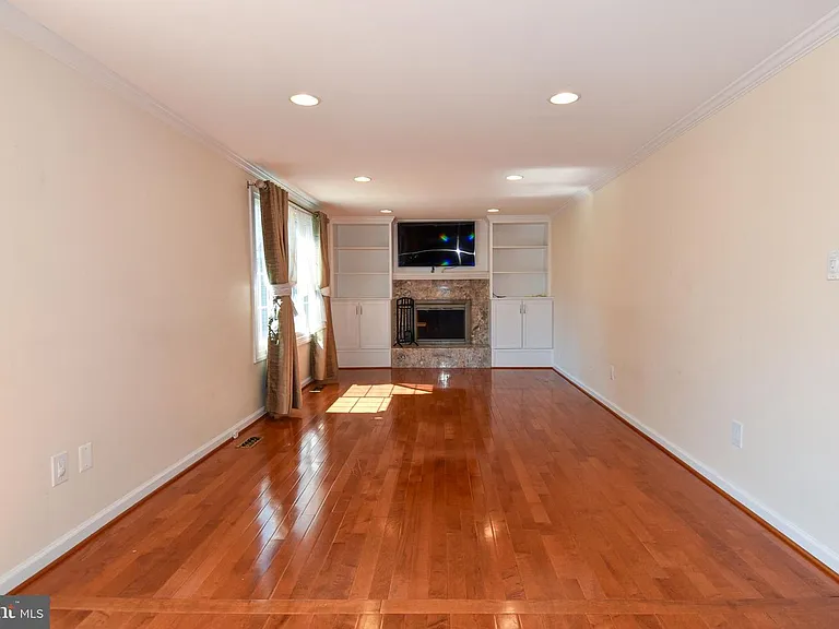 4037 Broadwire Dr — Photo 7