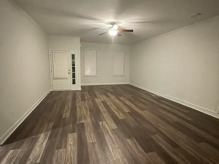 3020 Stanhope Dr — Photo 14