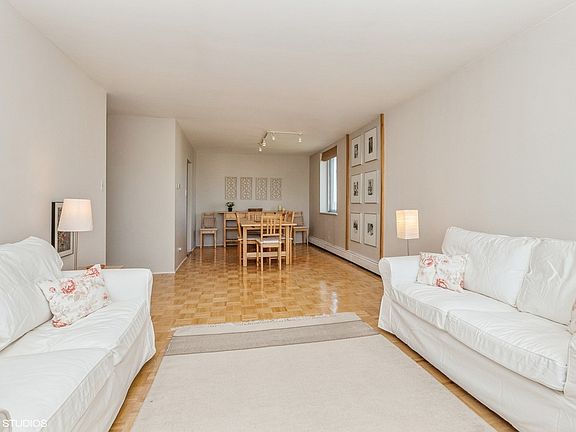 4th image of 9725 S Karlov Ave APT 605
