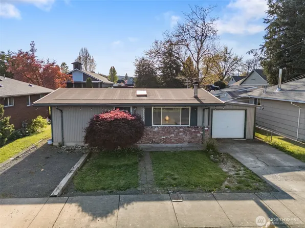 503 SE Roake Avenue, Castle Rock, WA 98611