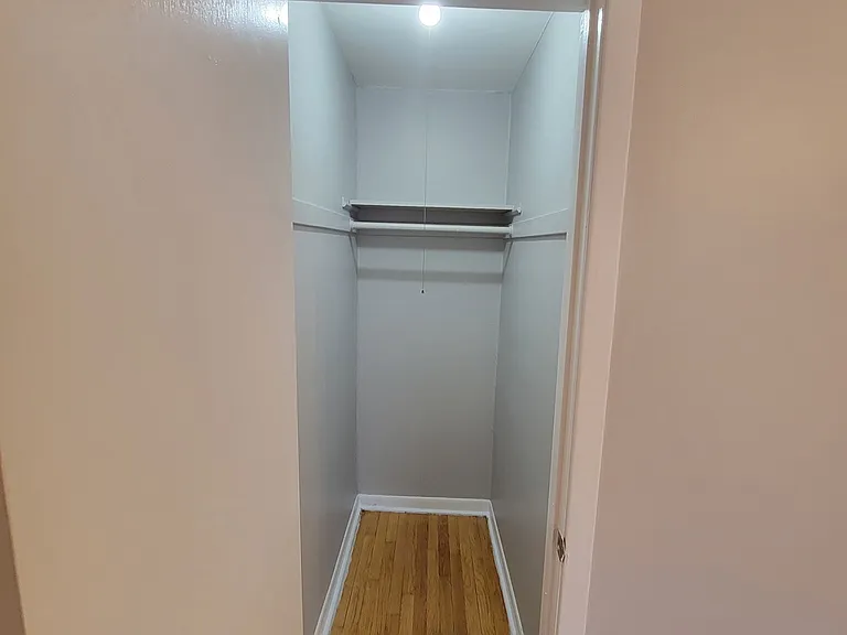 10720 S Ridgeland Ave #4 — Photo 5
