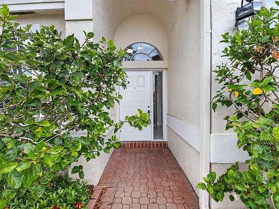 3rd image of 23256 Alora Drive