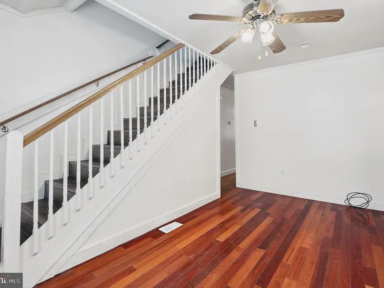 636 S Monroe St — Photo 3