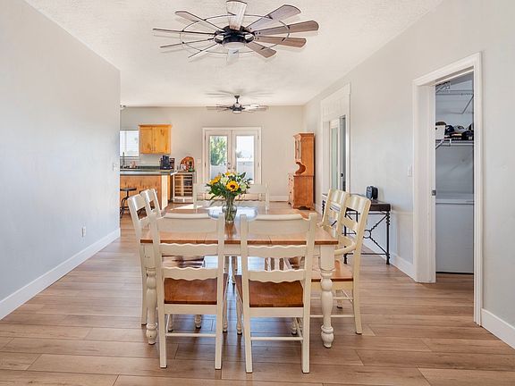 4th image of 482 N Delmar Way