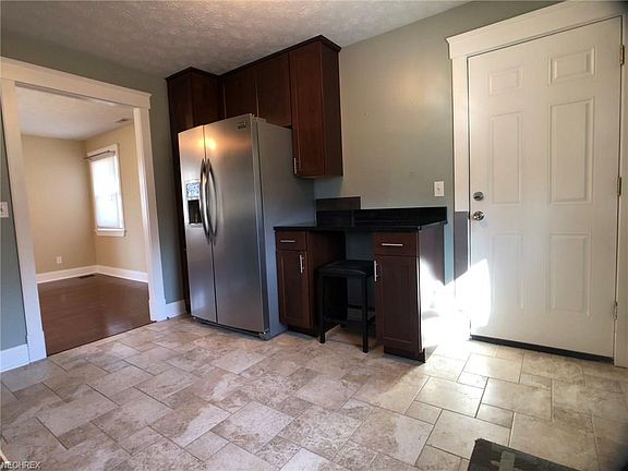3rd image of 36 Gunnison Ct