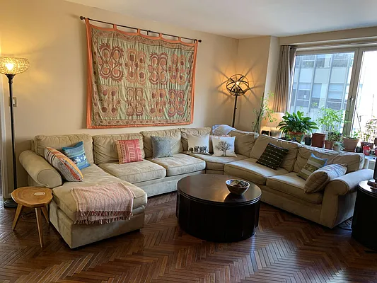 Rented by East Riverview, Inc | media 31