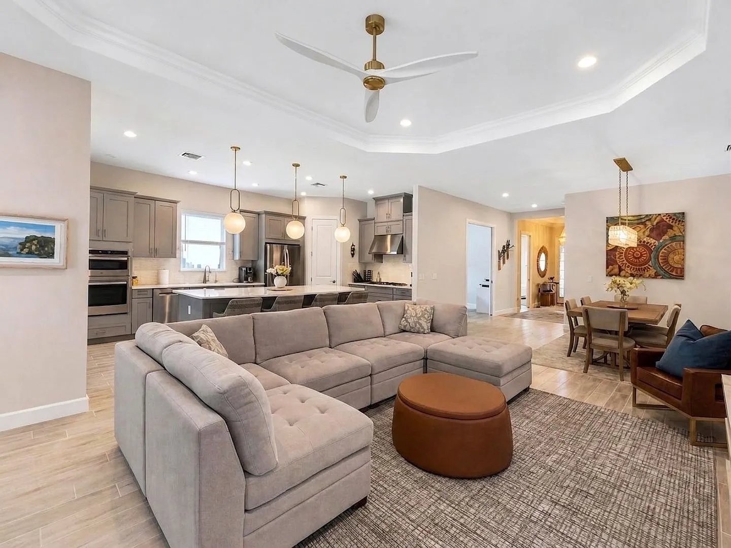 Luxury Rental in Esplanade at Hacienda Lakes! — Photo 3
