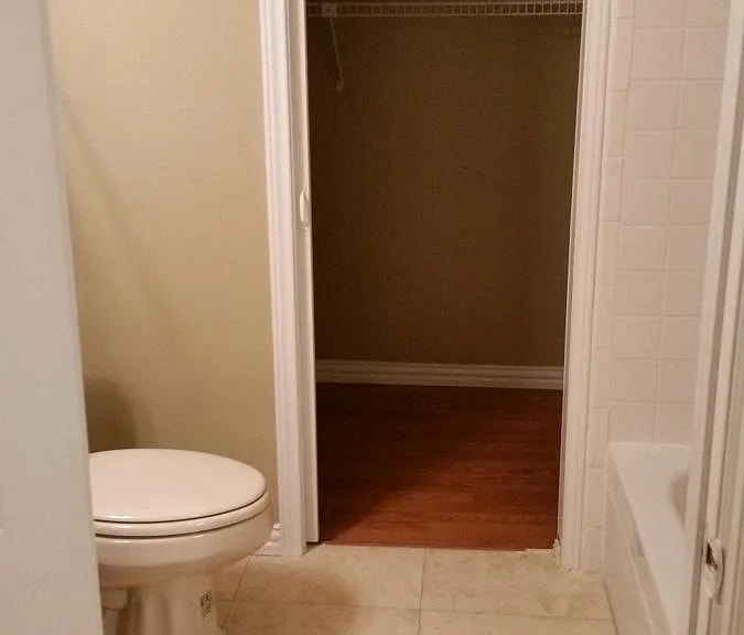 Walk in closets in both bedrooms