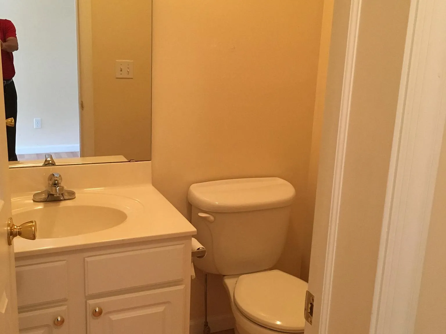 2 bed, 2.5 bath, 1116 sqft, $1,400 — Photo 3