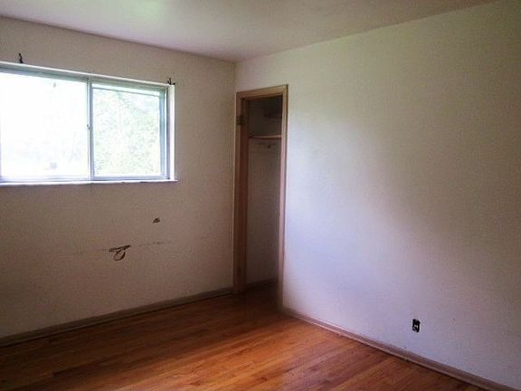 4th image of 3713 Oregon Ave