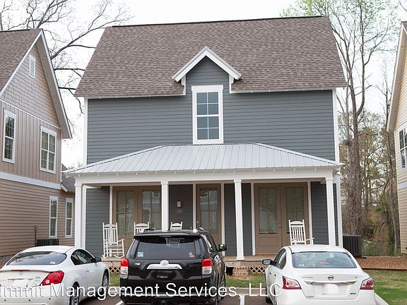 2nd image of 703 S 19th St Unit 206